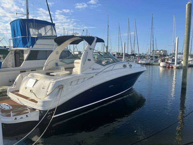 2005 Sea Ray 320 Sundancer