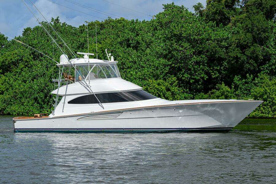 2023 Viking 64 Convertible - Profile