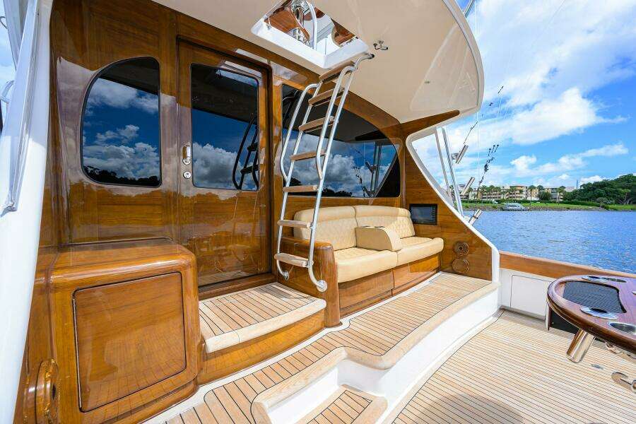 2023 Viking 64 Convertible - Cockpit