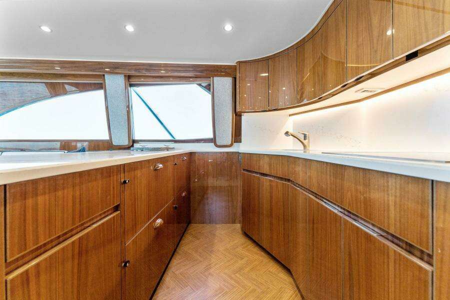 2021 Viking 54 Convertible HAMMERHEADS Galley