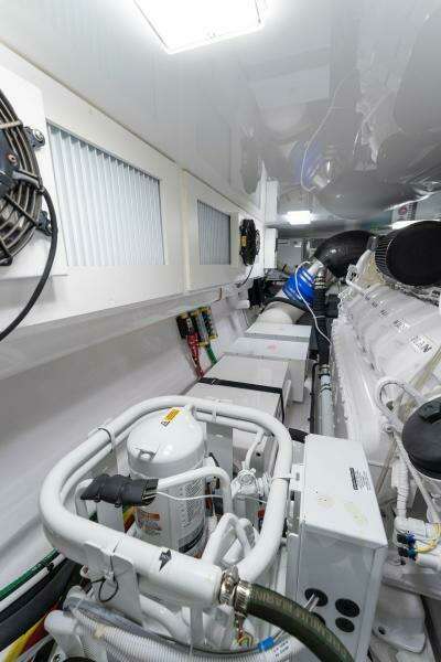 2021 Viking 54 Convertible HAMMERHEADS Engine Room