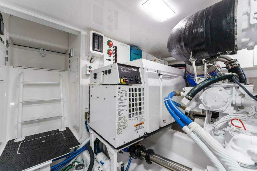 2021 Viking 54 Convertible HAMMERHEADS Engine Room