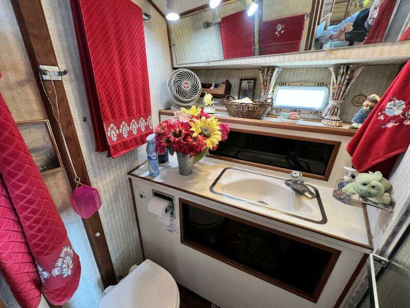 1979 Viking 35 Convertible