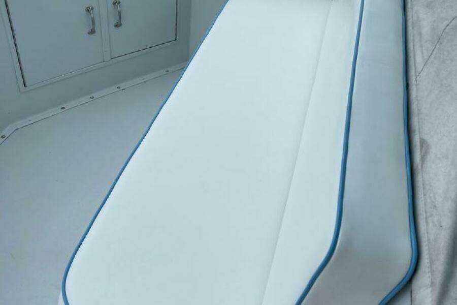 1990 Hatteras 45 Convertible