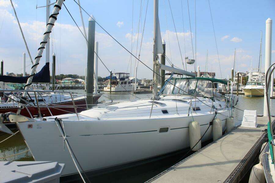 2001 Beneteau 411