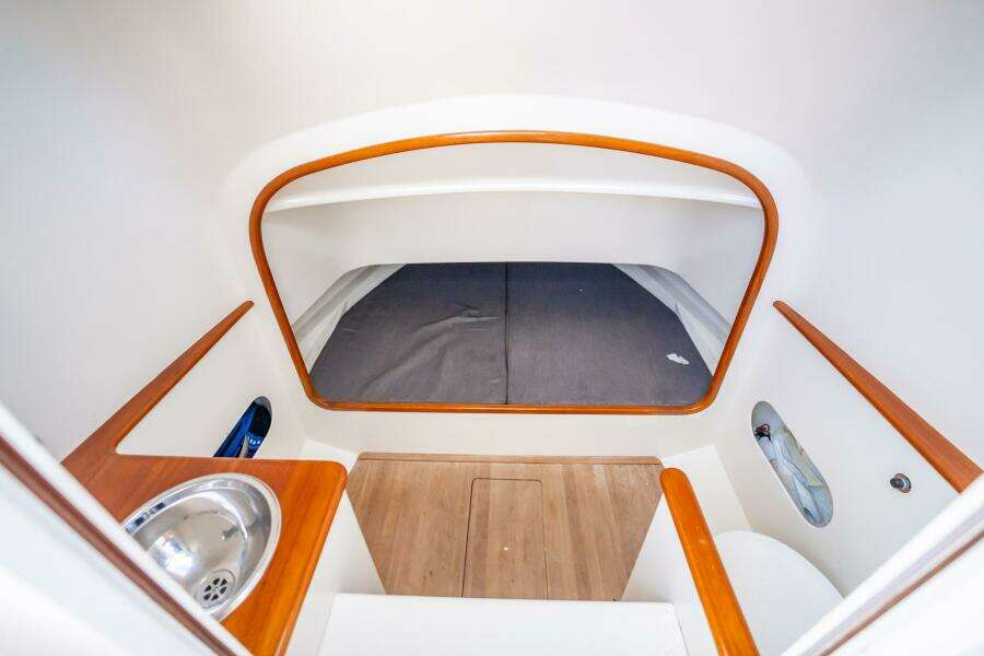 2003 Gamefisherman 34 Express