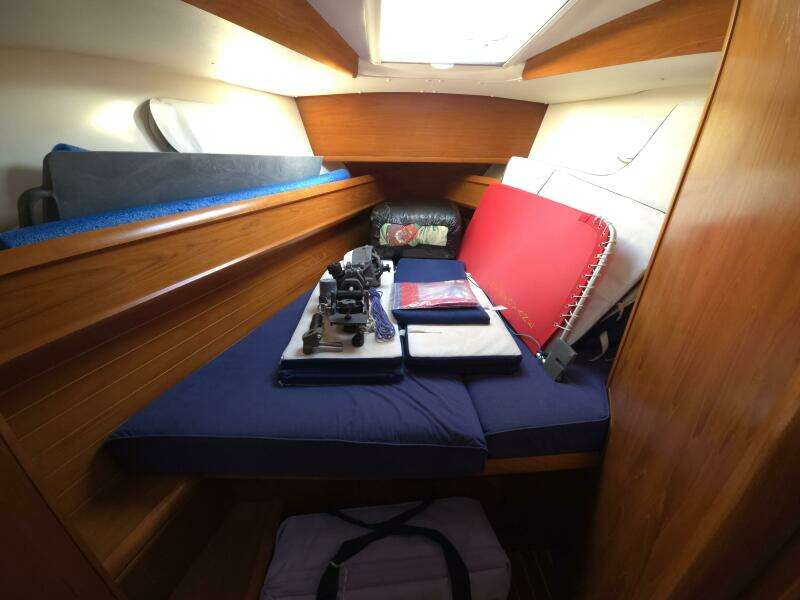 1998 Jeanneau Sun Odyssey 42 Atlantic Cruiser