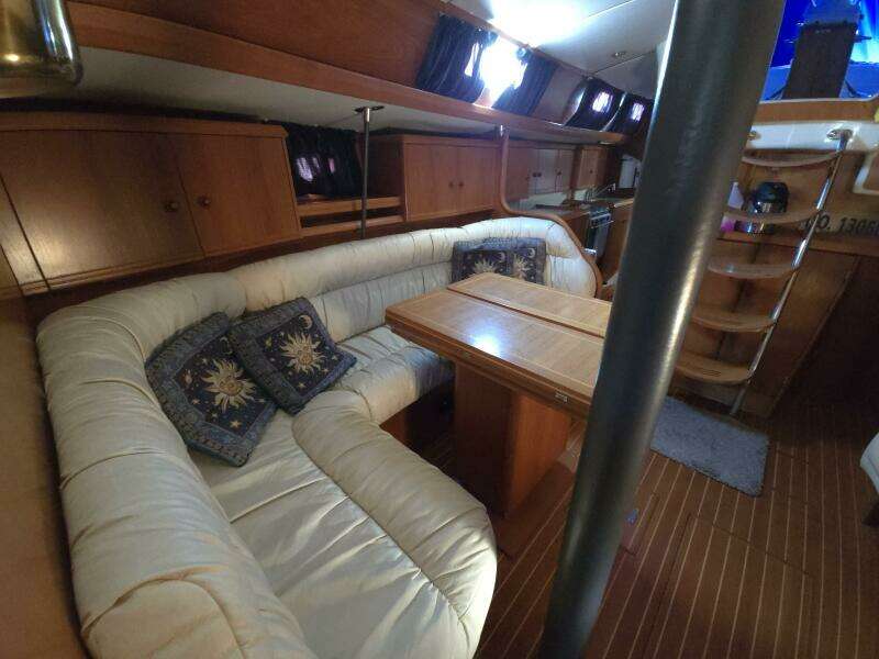 1998 Jeanneau Sun Odyssey 42 Atlantic Cruiser