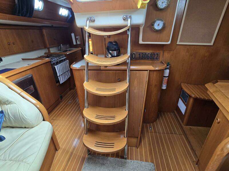 1998 Jeanneau Sun Odyssey 42 Atlantic Cruiser
