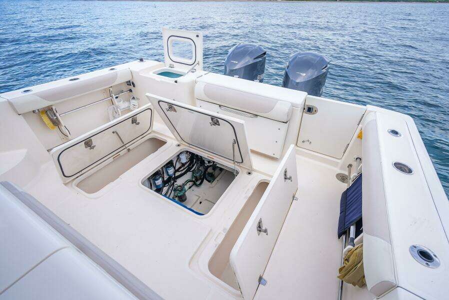 2011 Pursuit S345 Offshore