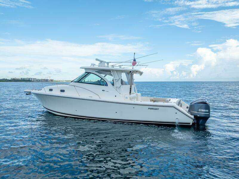 2011 Pursuit S345 Offshore