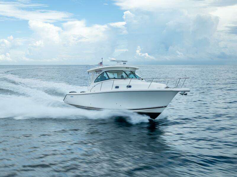2011 Pursuit S345 Offshore