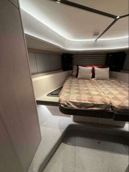 2025 Sunseeker 55 Predator