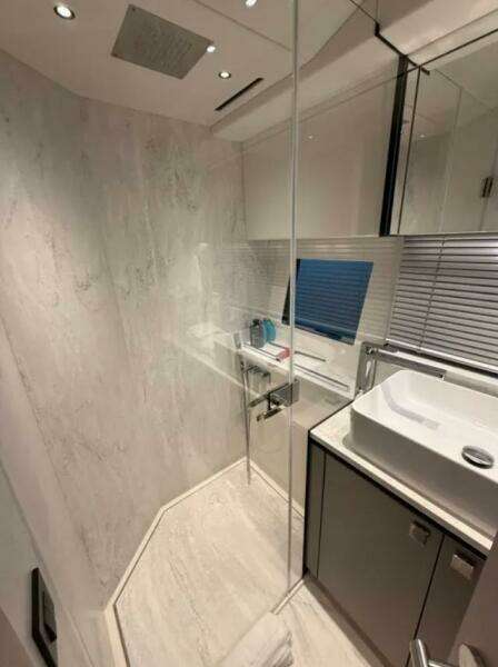 2025 Sunseeker 55 Predator