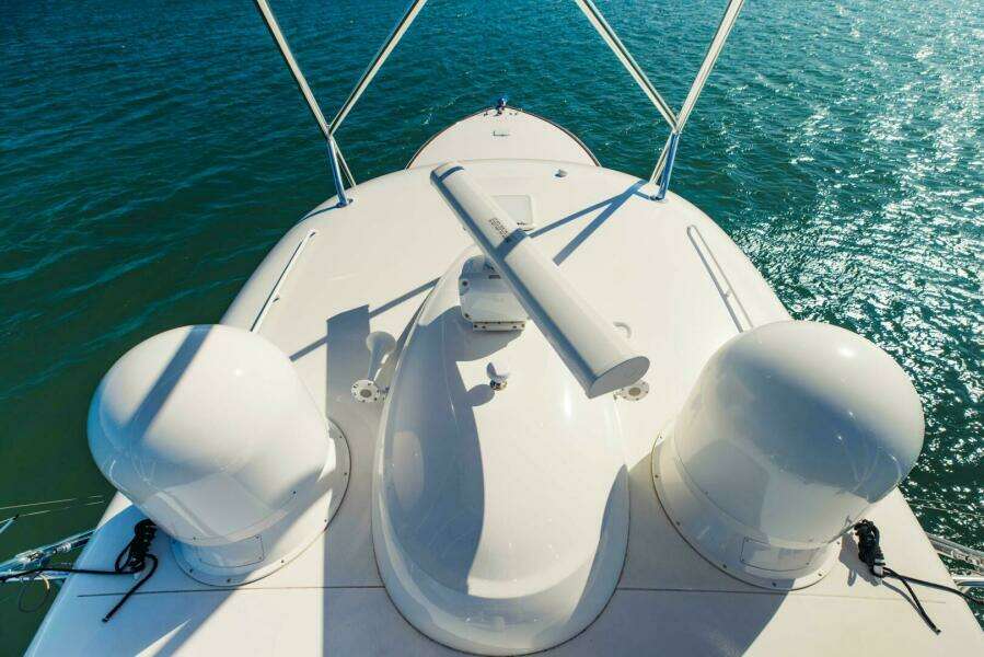 2020 Viking 72 Enclosed Bridge