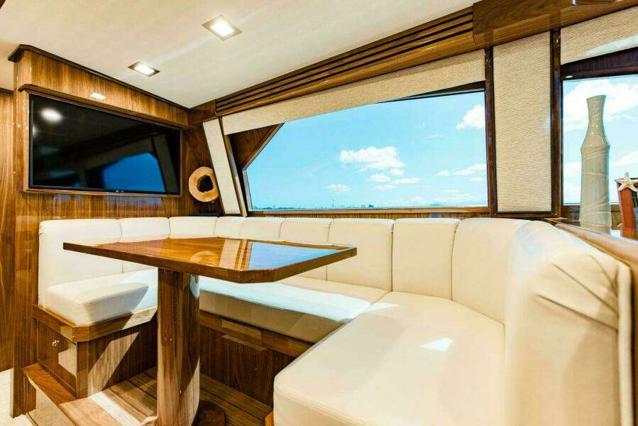 2020 Viking 72 Enclosed Bridge