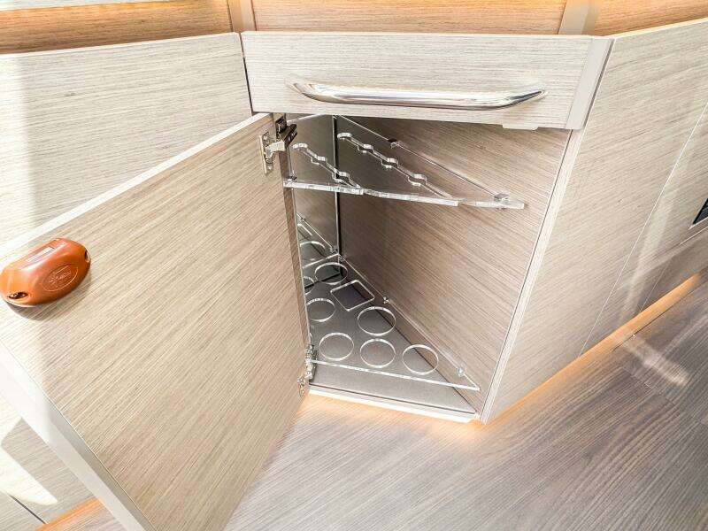 2025 Wellcraft 38 Explorer