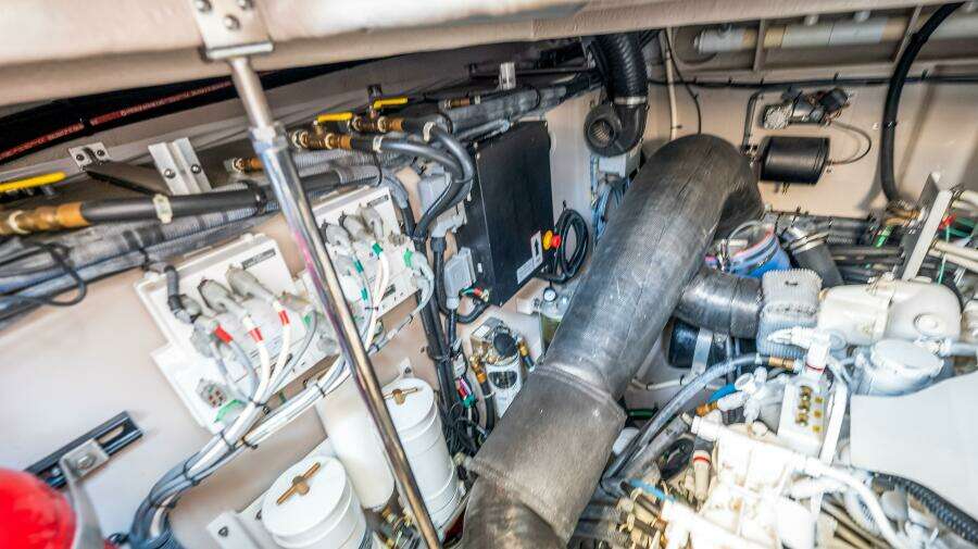 2013 Sea Ray 610 SUNDANCER