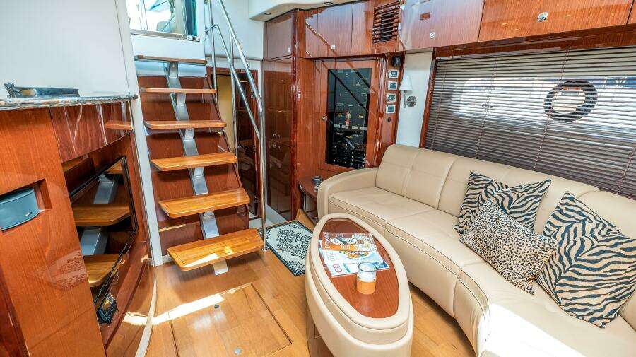 2013 Sea Ray 610 SUNDANCER