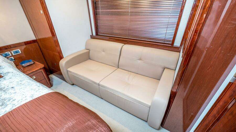 2013 Sea Ray 610 SUNDANCER