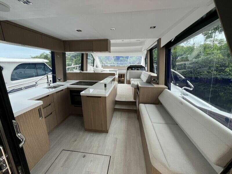 2023 Galeon 500 FLY