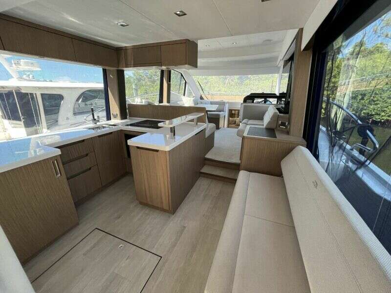 2023 Galeon 500 FLY