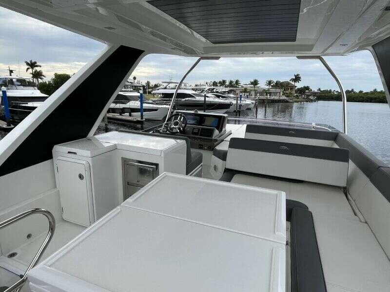 2023 Galeon 500 FLY