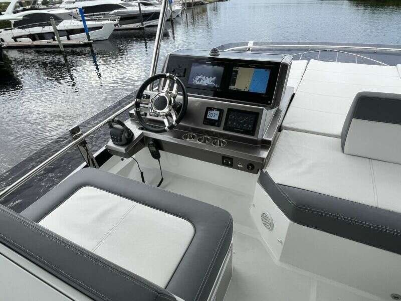 2023 Galeon 500 FLY
