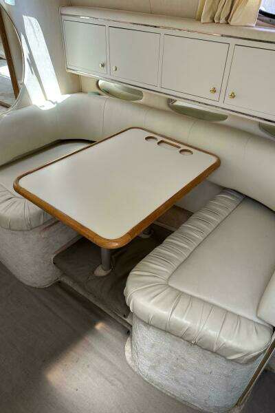 1999 Sea Ray 310 Sundancer