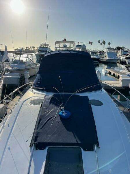 2005 Sea Ray 320 Sundancer
