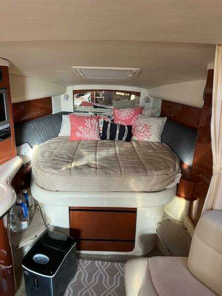 2005 Sea Ray 320 Sundancer