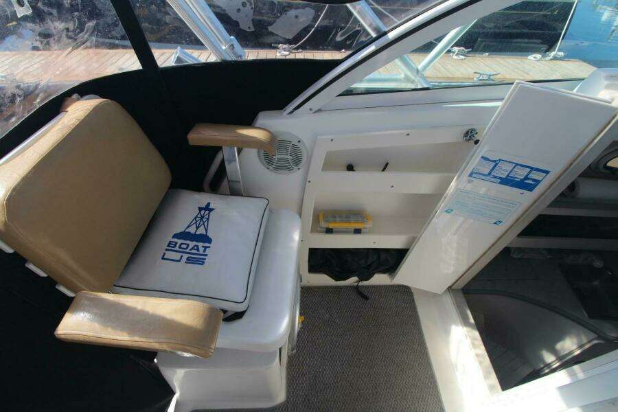 2001 Mako 293 Walk Around