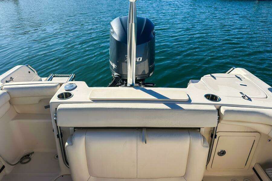 2016 Grady-White 255 Freedom