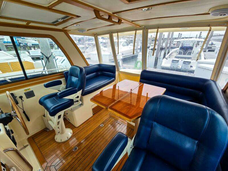 2008 Sabre 34 Express