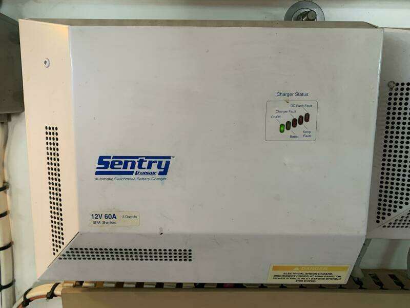 2000 Viking 50 Convertible Sportfish