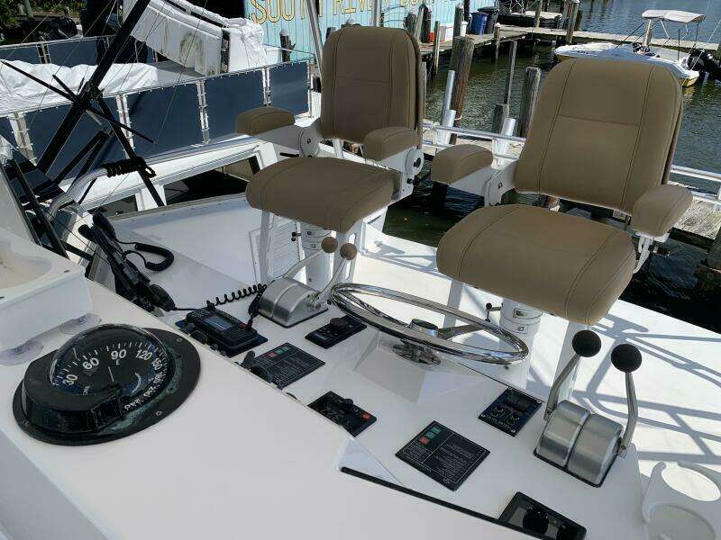 2000 Viking 50 Convertible Sportfish