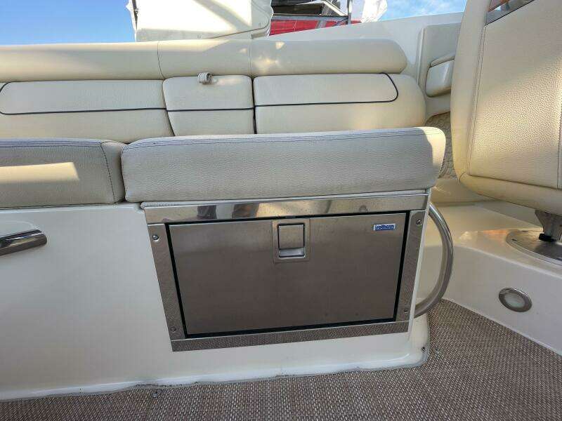 2020 Chris-Craft Launch 28 GT