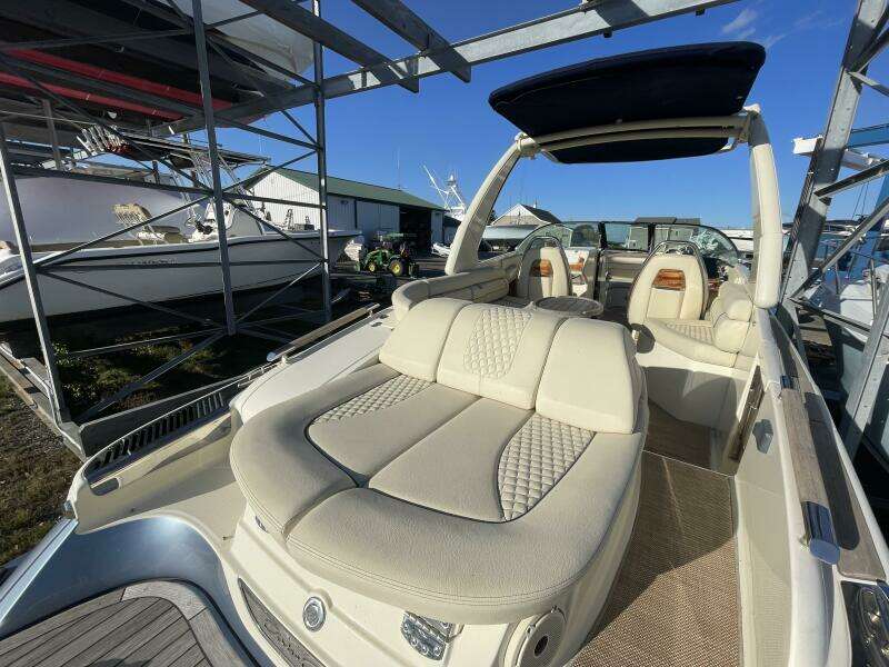 2020 Chris-Craft Launch 28 GT