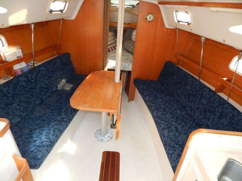 1997 Catalina 28 Mk II