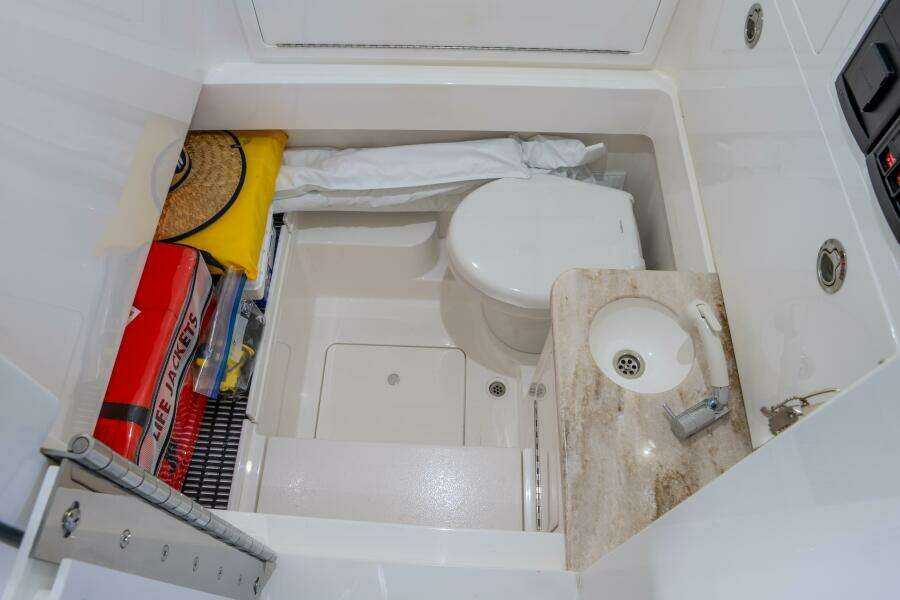 2023 Vallhalla 33V - T/T SILVERTIME