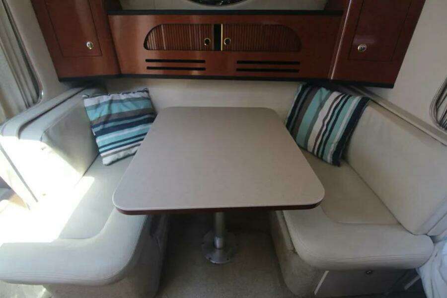 2004 Sea Ray 280 Sundancer