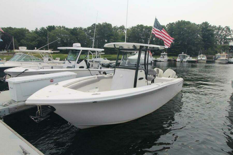 2020 Sea Pro 259 Center Console