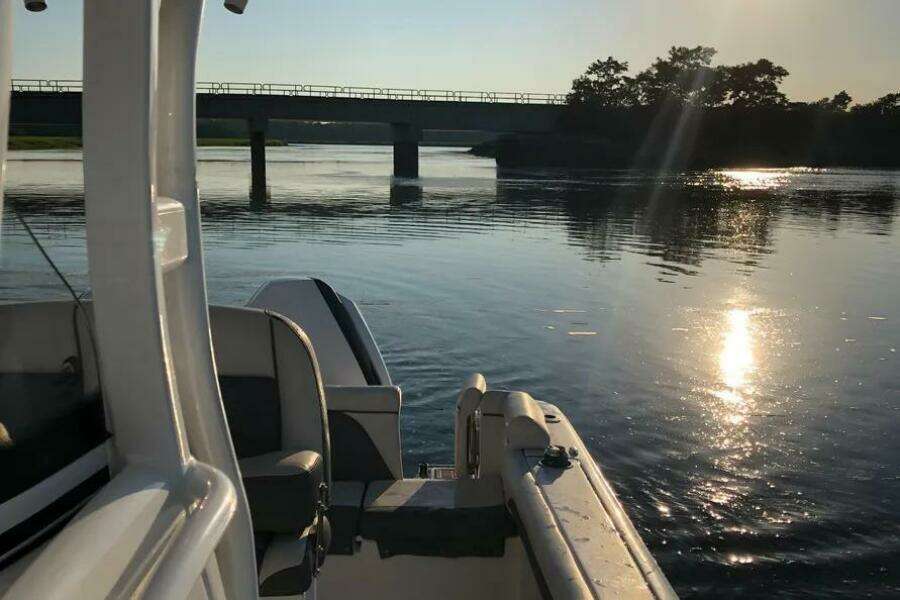 2018 Tidewater 252 LXF