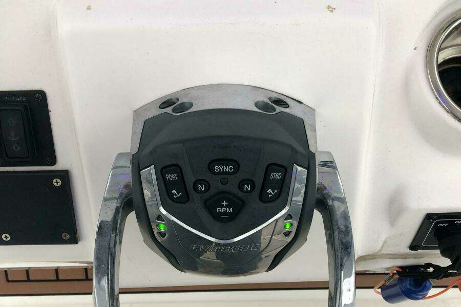 2018 Tidewater 252 LXF