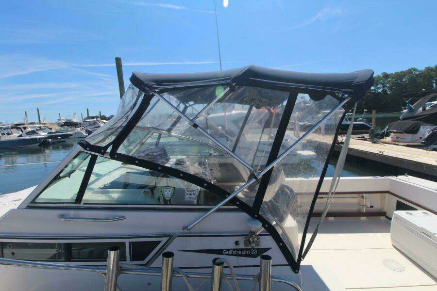 1992 Grady-White Gulfstream 232