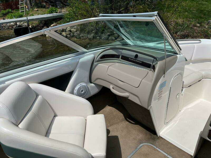 1999 Chaparral 1930 SS