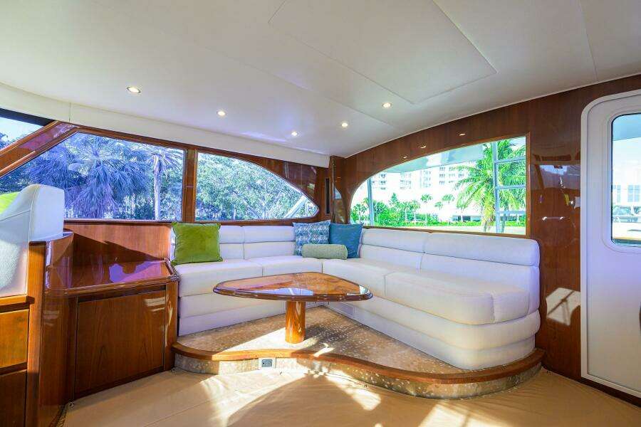 Helm Station Seating