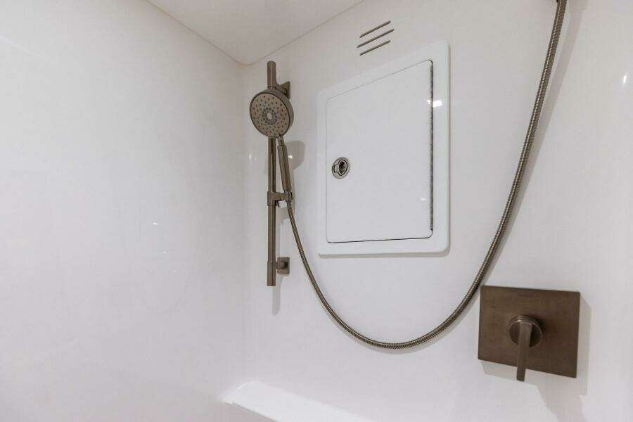 2026 Viking 82 Convertible- TEAM HARVEY I- STBD Guest Sateroom Head