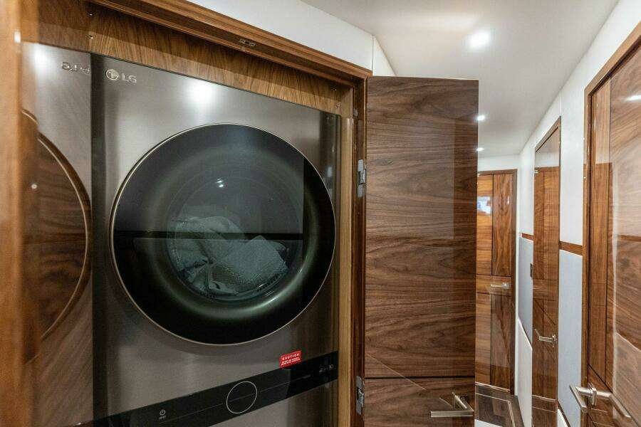 2026 Viking 82 Convertible- TEAM HARVEY I- Laundry