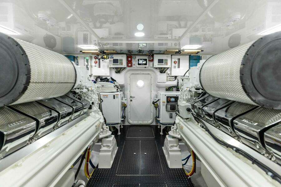2026 Viking 82 Convertible- TEAM HARVEY I- Engine Room